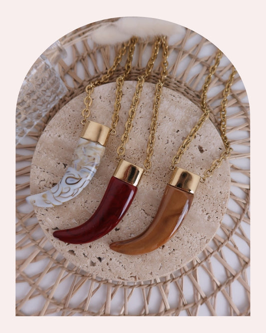 Collana West