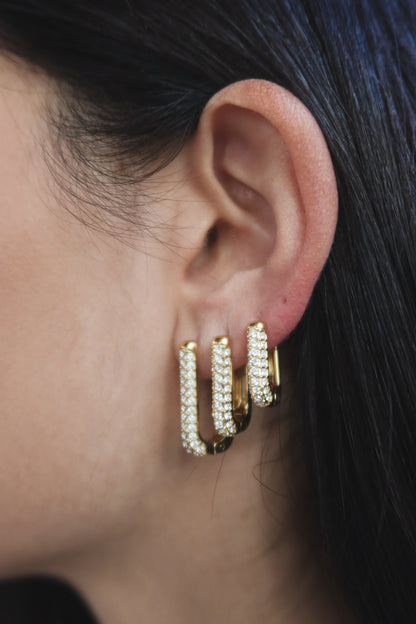 Orecchino Singolo Half Linear Pavè