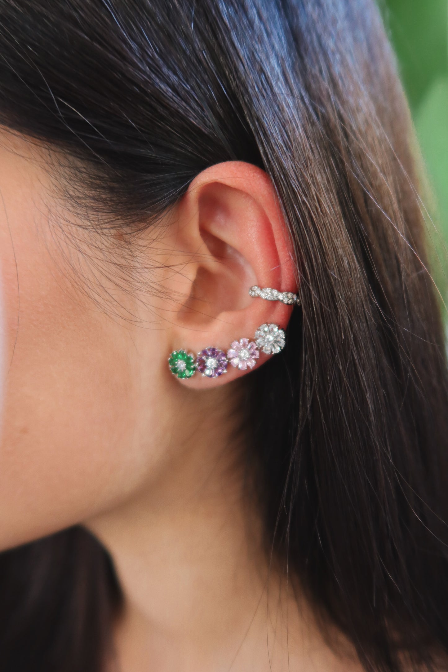 Orecchino Singolo Corolla