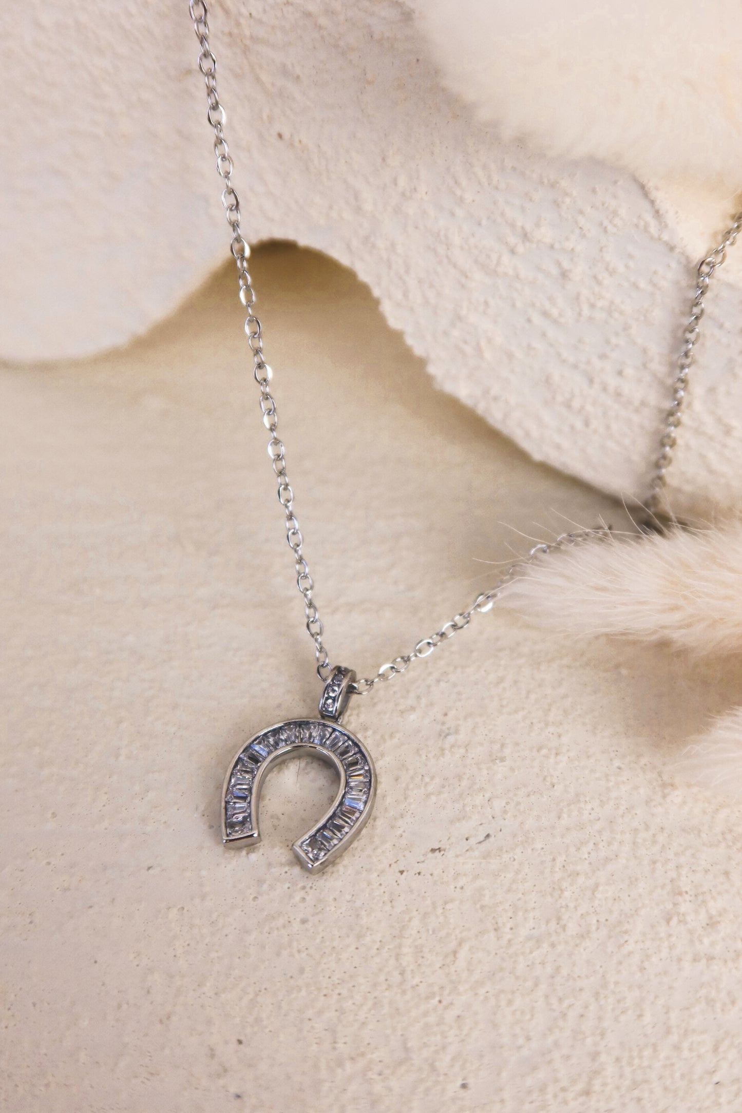 Collana Horseshoe