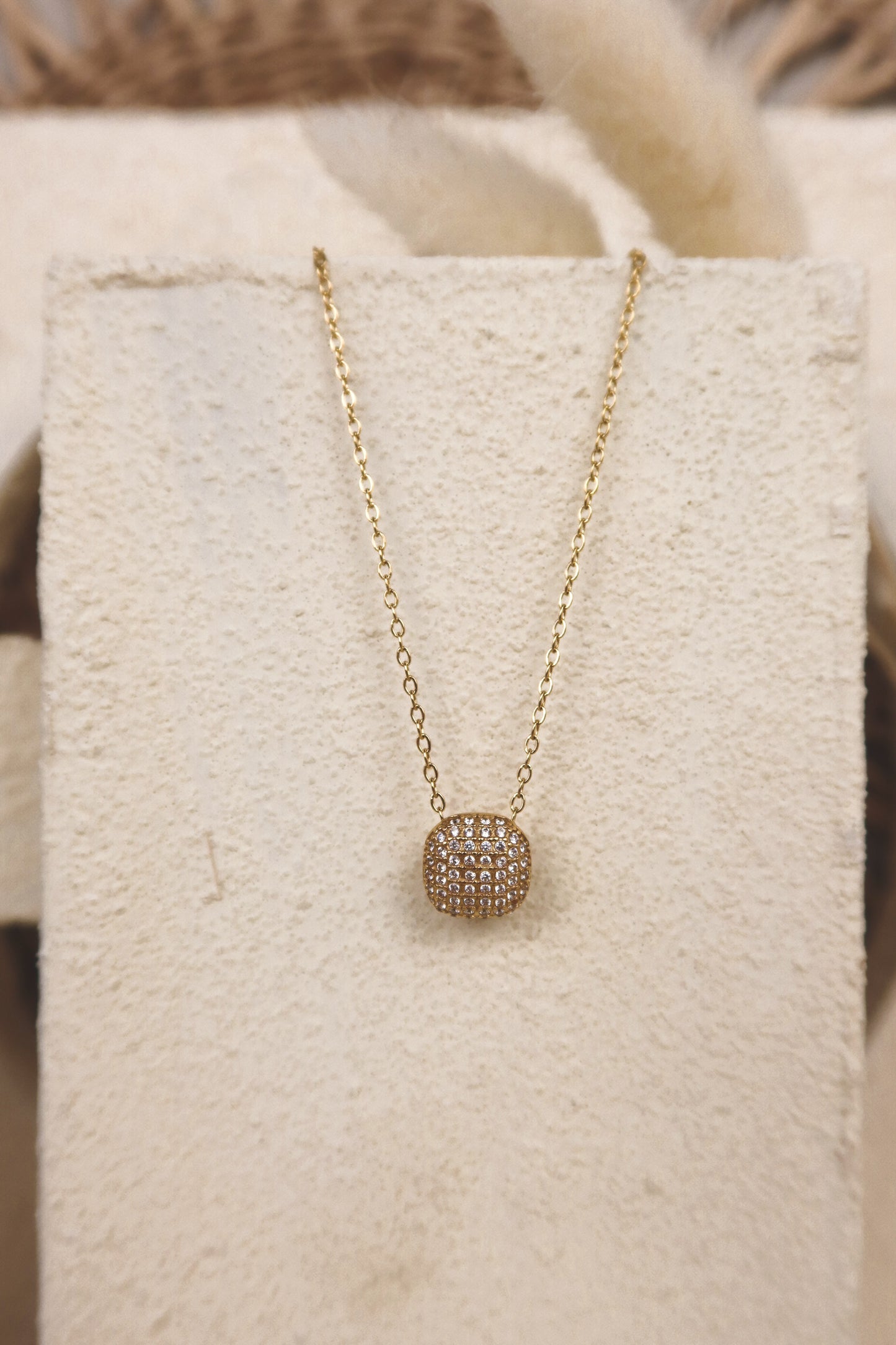 Collana Glassy Square